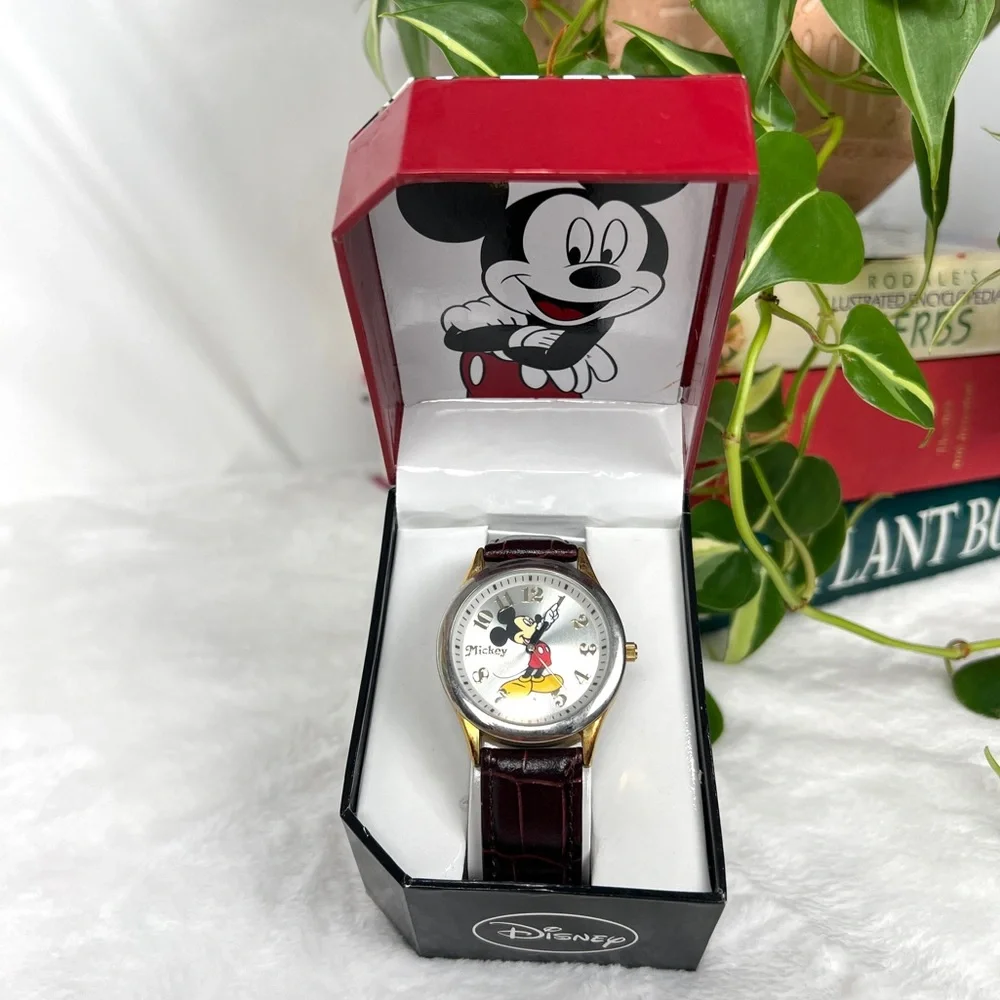 Mickey Mouse Watch - Picture 2 of 12